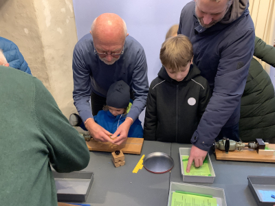 Kleine Bank ganz groß